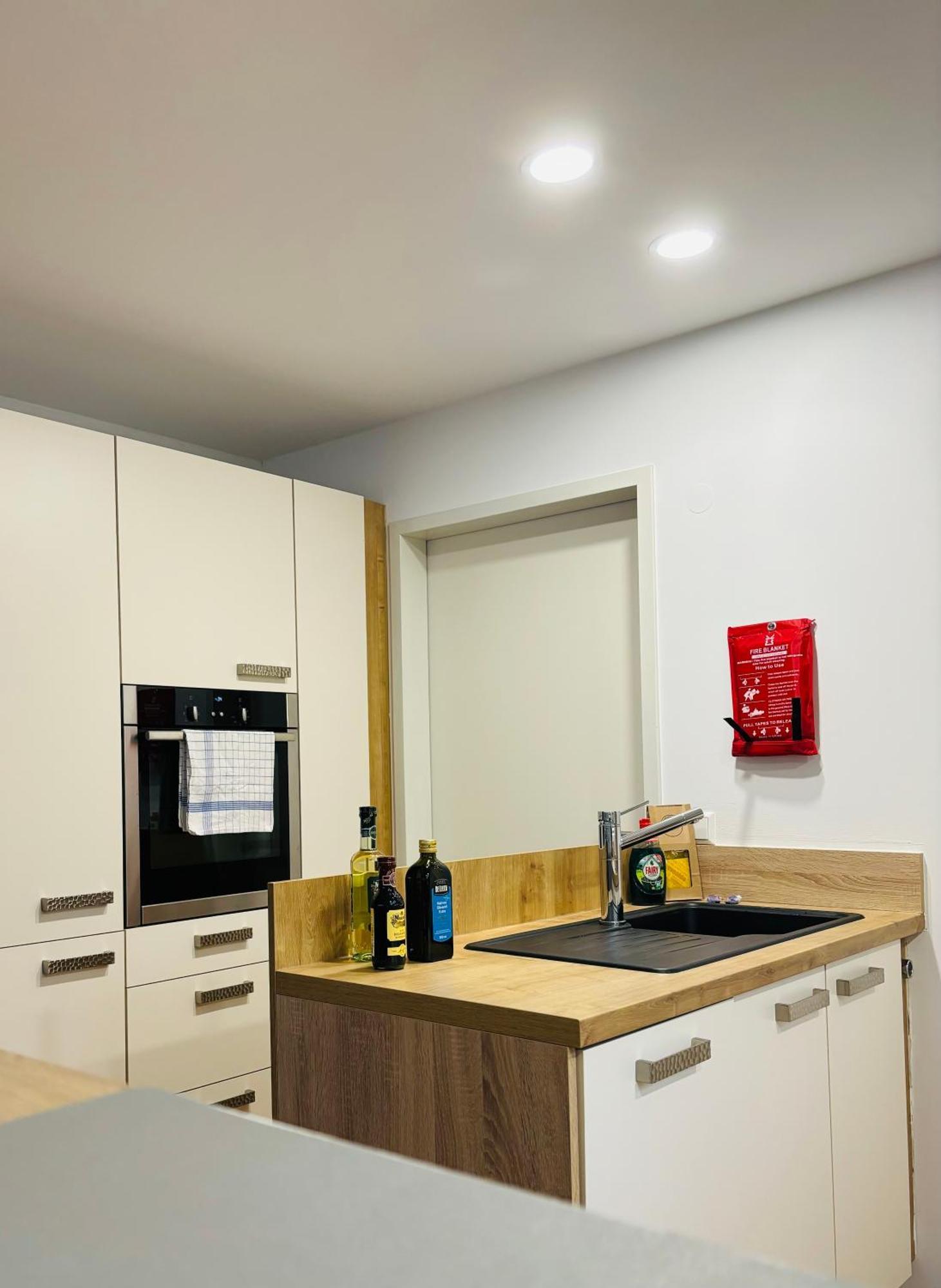 Apartmán Jacuzzi Terrasse 55' Tv Kueche Regendusche Bad Bellingen Exteriér fotografie